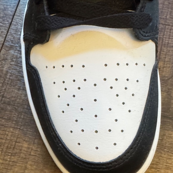 Jordan High-Top Black and White Sneakers - Picture 4 of 7